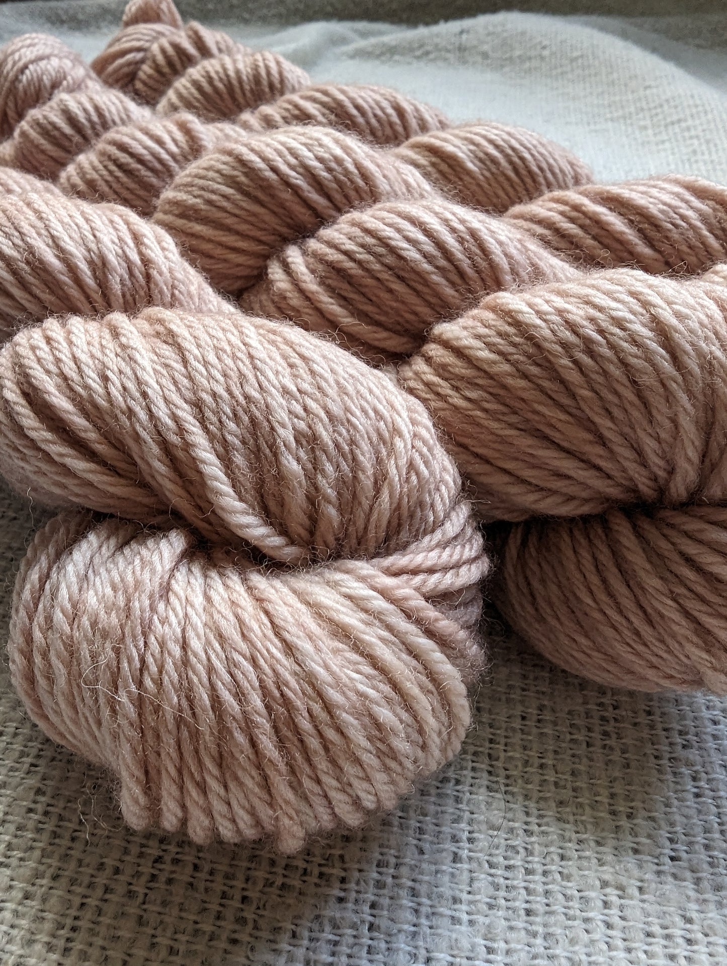 Rose Gold | Smooth DK | 50g |