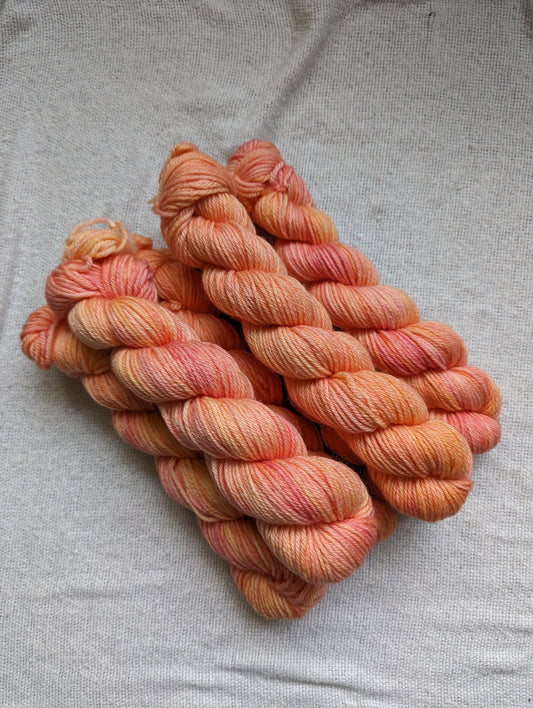 Girl Boss | Smooth DK | 50g |