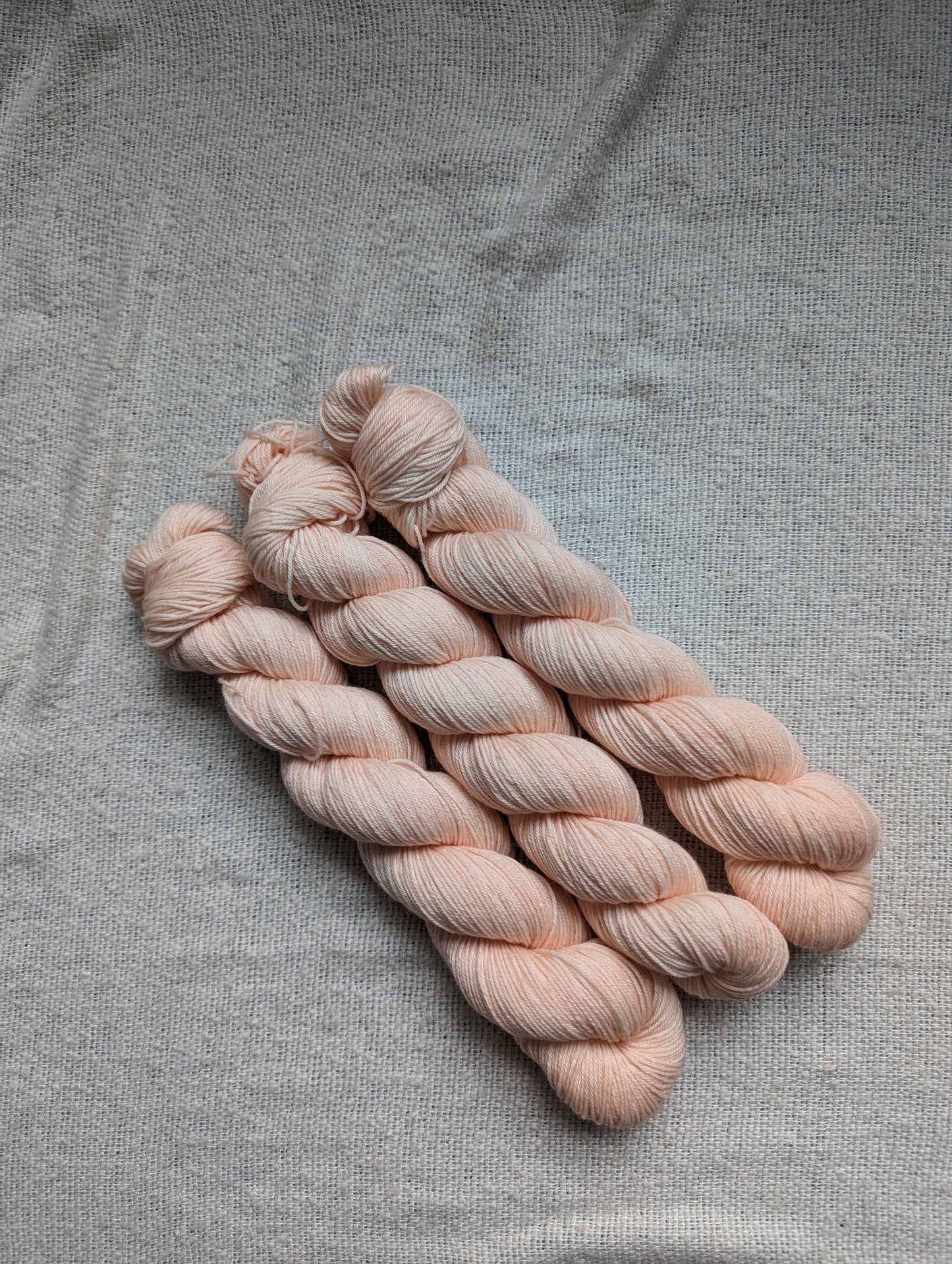 Blush Latte | Sock | 50g |